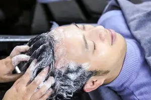 Blackhead removal