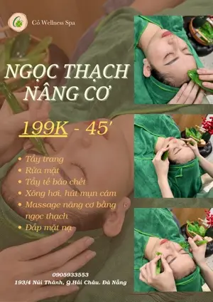 Jade Stone Lifting Facial
