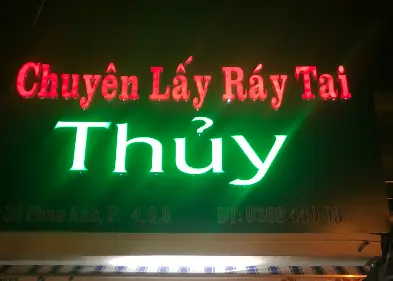 Chuyên Lấy Ráy Tai Thuỷ