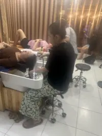 Gội đầu thư giãn cổ vai gáy