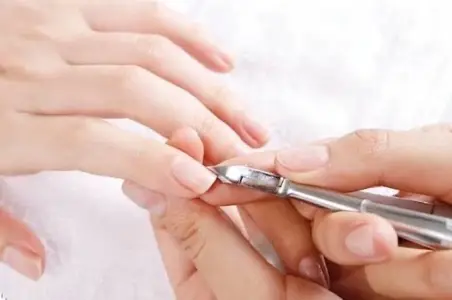 Nail Care – Cuticle Service