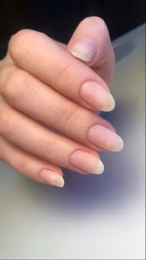 Làm sạch da tay+ chân