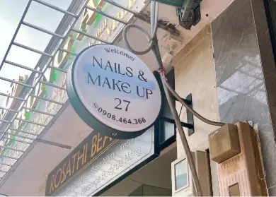 Nails-Make up 27( Annie)