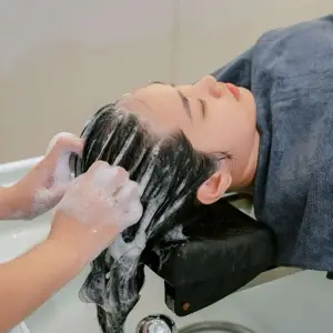 Gội đầu 79k