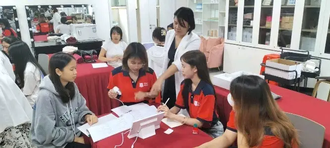 Trị Thâm Nách Với Nano