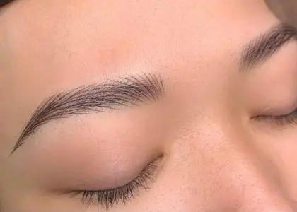 Cạo chân mày (10')