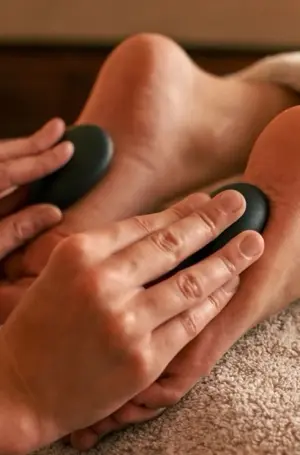 Hot Stone Foot Massage (45 minutes)