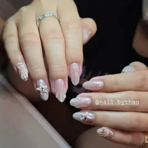 3D Gel Nail Art (Simple)