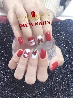 Sơn gel tay (đã bao gồm cứng móng).