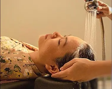 Dầu Gội Của Khách