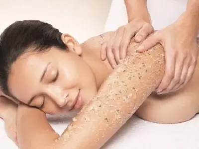 Body scrubs by Rice Bran and lotions - 60'