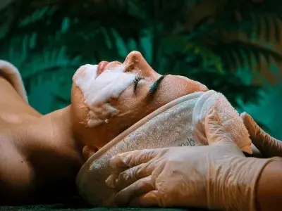 Face Mask (Level 2)