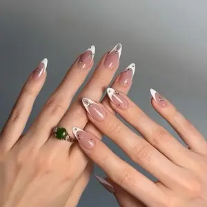 Nail Charm / Stone (Per Finger – Basic)