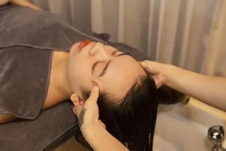 Basic Hair Wash Relax