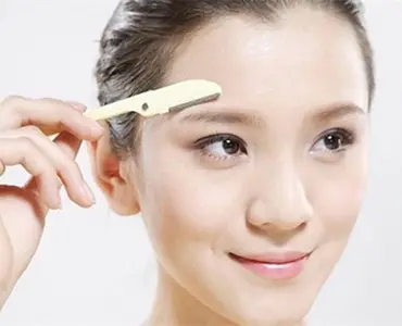 Eyebrow Shaving