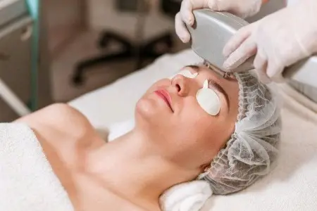 Facial Cleansing & Makeup Removal