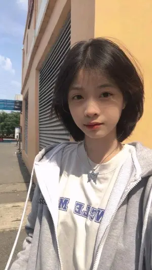 Japanese Stylist Cut (Middle/High School Students)