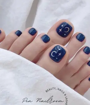 Shellac Pedicure (Without Foot Scrub)