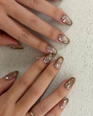 Rhinestone / Charm