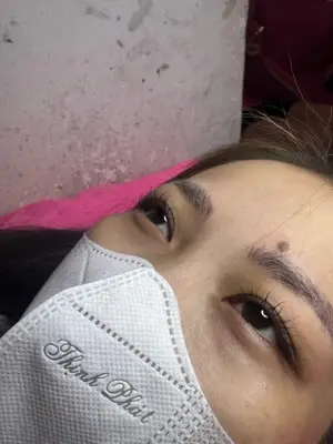 Eyelash Curling