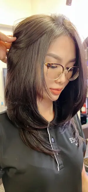 Duỗi chân tóc