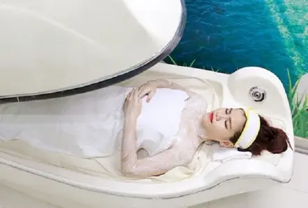 Pearl + Colostrum Body Whitening Bath