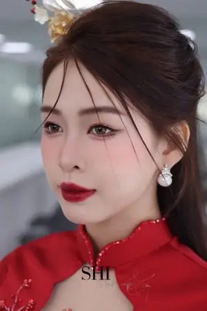 Trang điểm cô dâu
