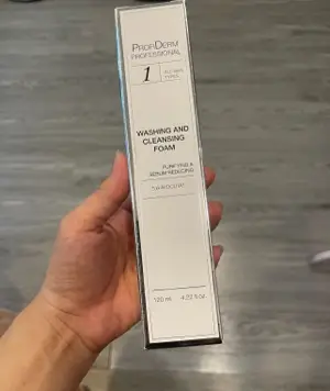 Sữa rửa mặt Profiderm cho da dầu mụn