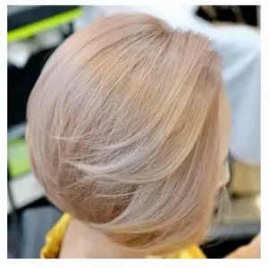Bleaching for Women (Short Hair)