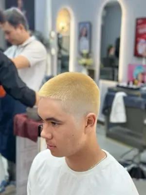 Men's haircut