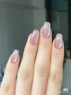 Nail Services – Cat Eye Gel Polish