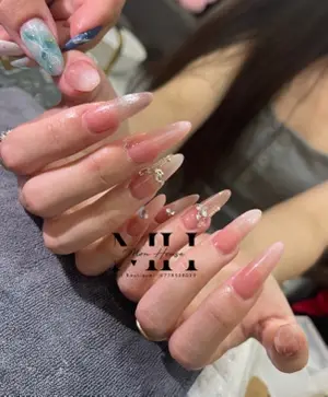 Cuticle Care + Nail Extension + Gel Polish