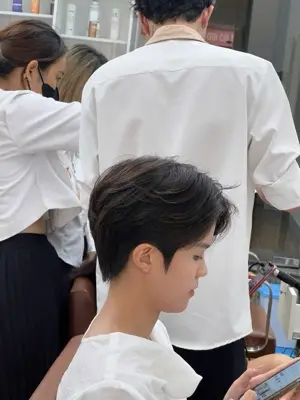 Cắt tóc nữ