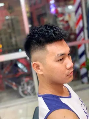 Stylish Haircut with Gentle Ear Cleaning