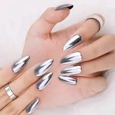 Tráng gương móng dài