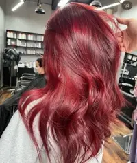 Nhuộm phục hồi tóc vừa
