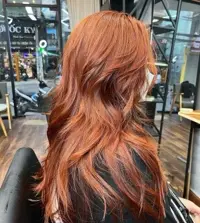 Nhuộm phục hồi tóc ngắn