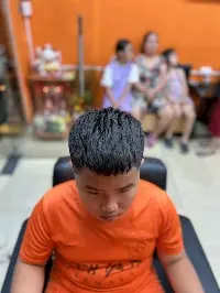 Cắt tóc trẻ em