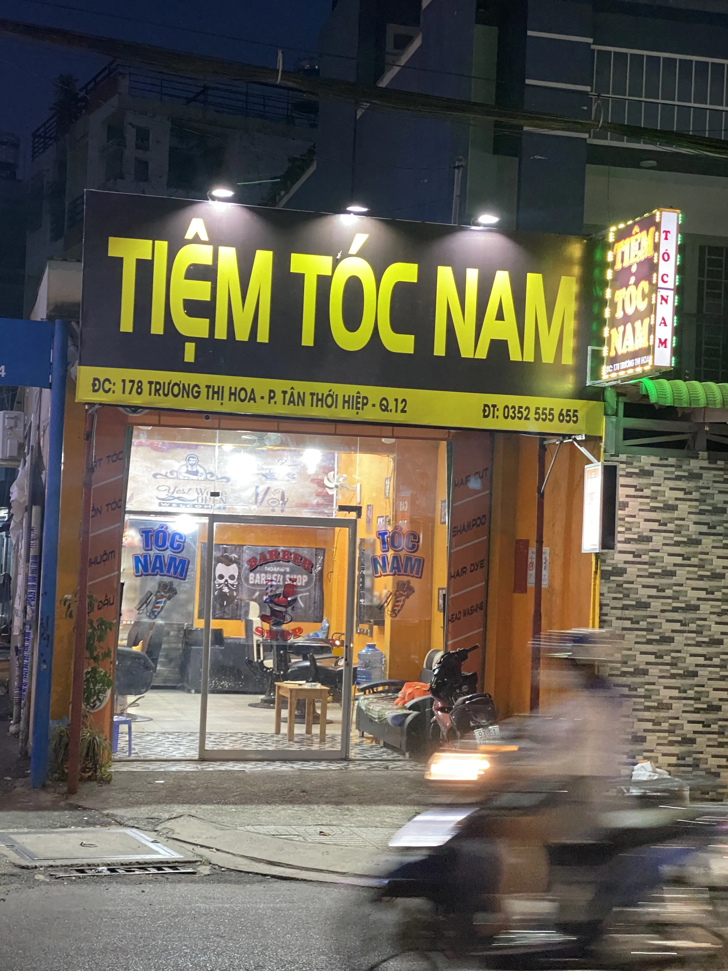 Tiệm Tóc Nam